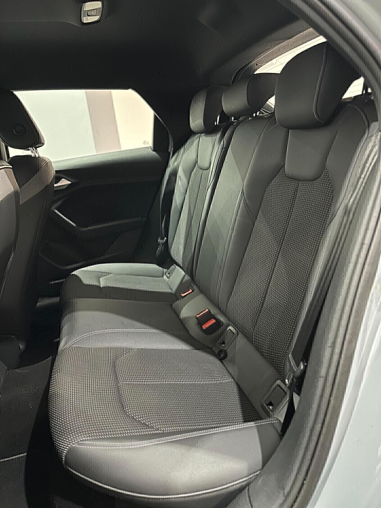 Audi A1 citycarver 35 TFSI S tronic