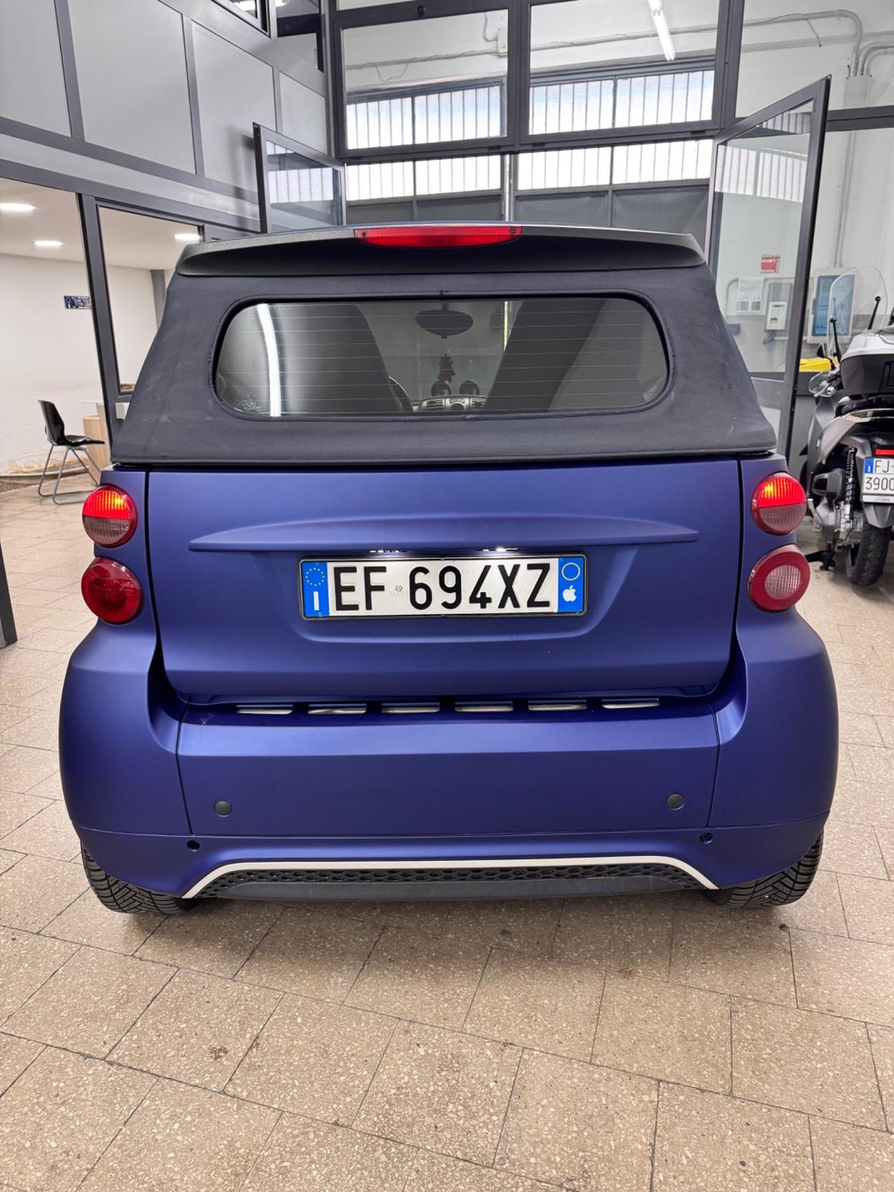 Smart Fortwo 1.0 71 Cv Mhd Cabrio Restyling - 2011