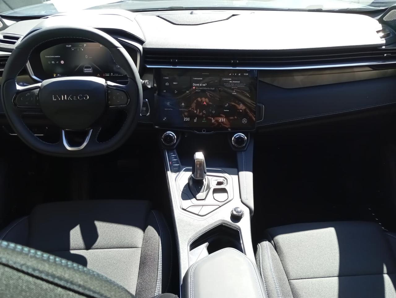 Lynk & Co 01 - 01 1.5 td phev auto