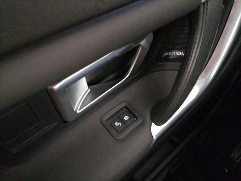 Land Rover Discovery Sport 2.0 TD4 180 CV HSE