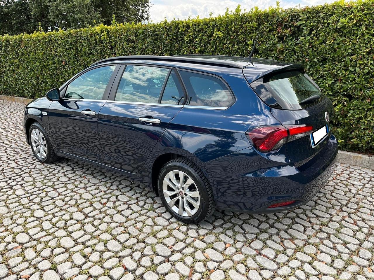 FIAT Tipo 1.6Mjt S&S Sw 120 Bus. Aut.-Seq - 2019