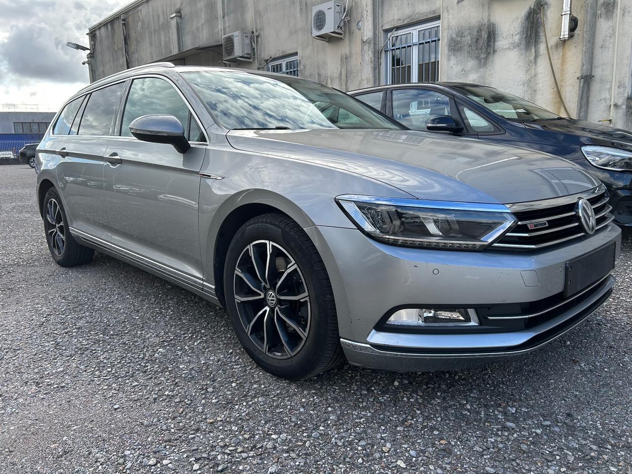 Volkswagen Passat 2.0 TDI 4MOTION °LEGGI NOTE°