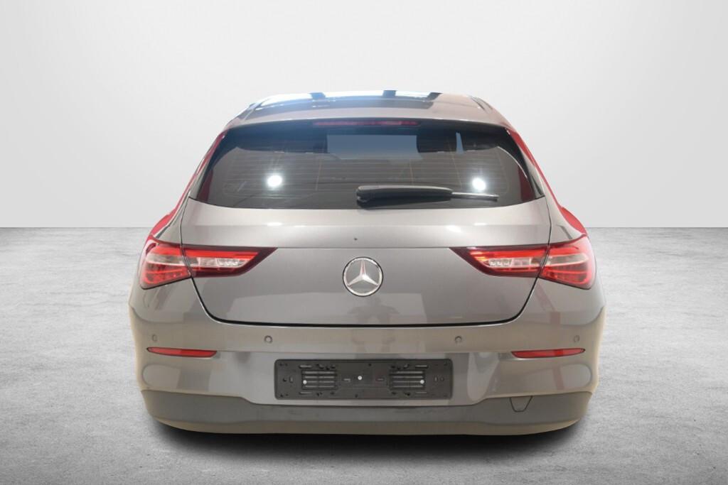 MERCEDES CLA SHOOTING BRAKE 180D AUTOM