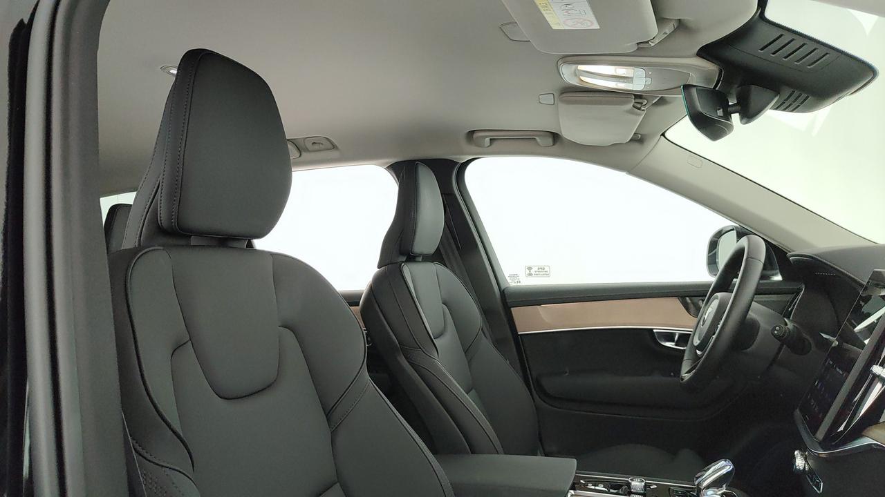 VOLVO XC90 2.0 b5 Plus Bright awd 7p.ti auto