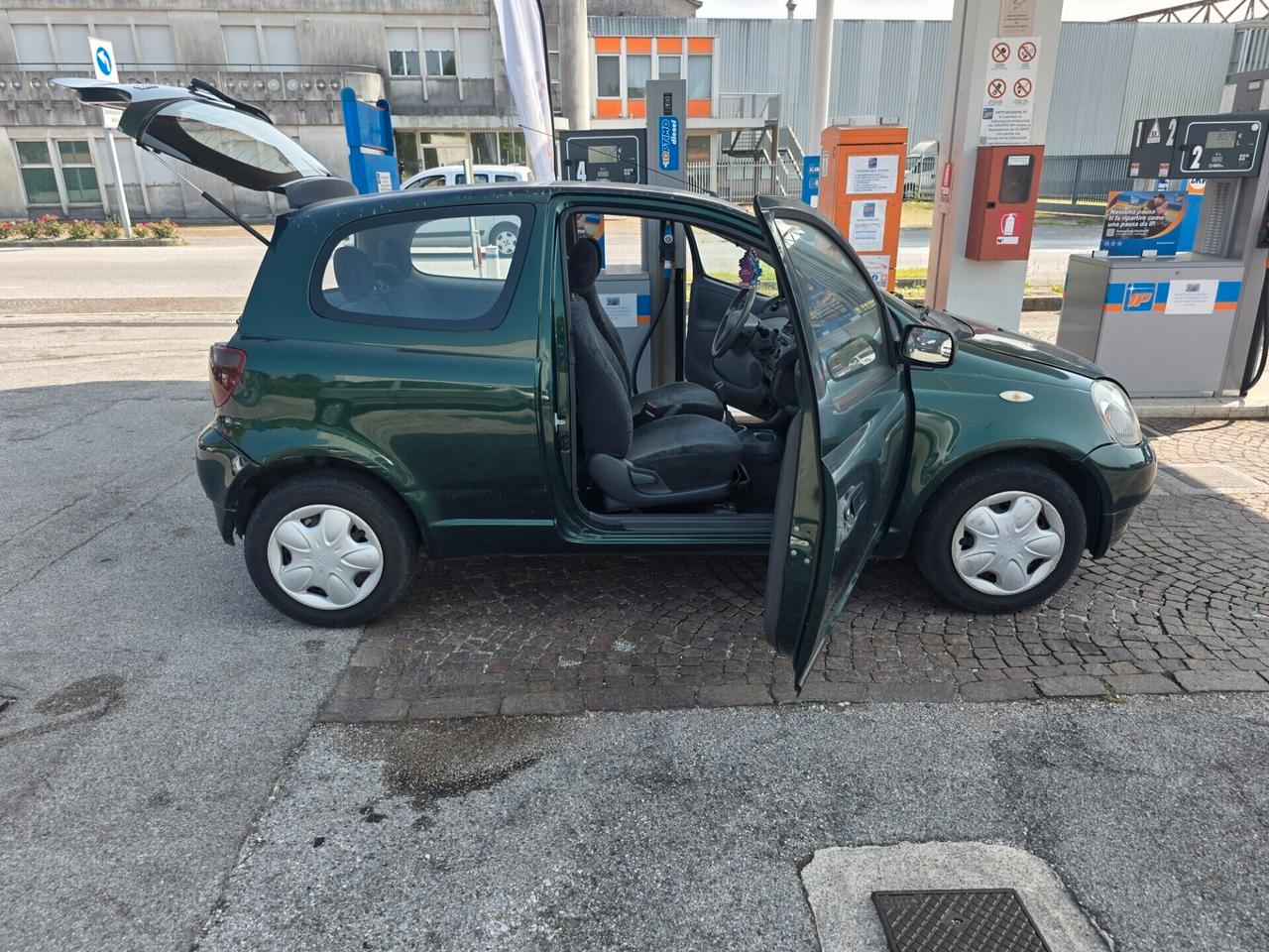 Toyota Yaris 1.4 Tdi D-4D cat con 207.000km Neopatentati ok