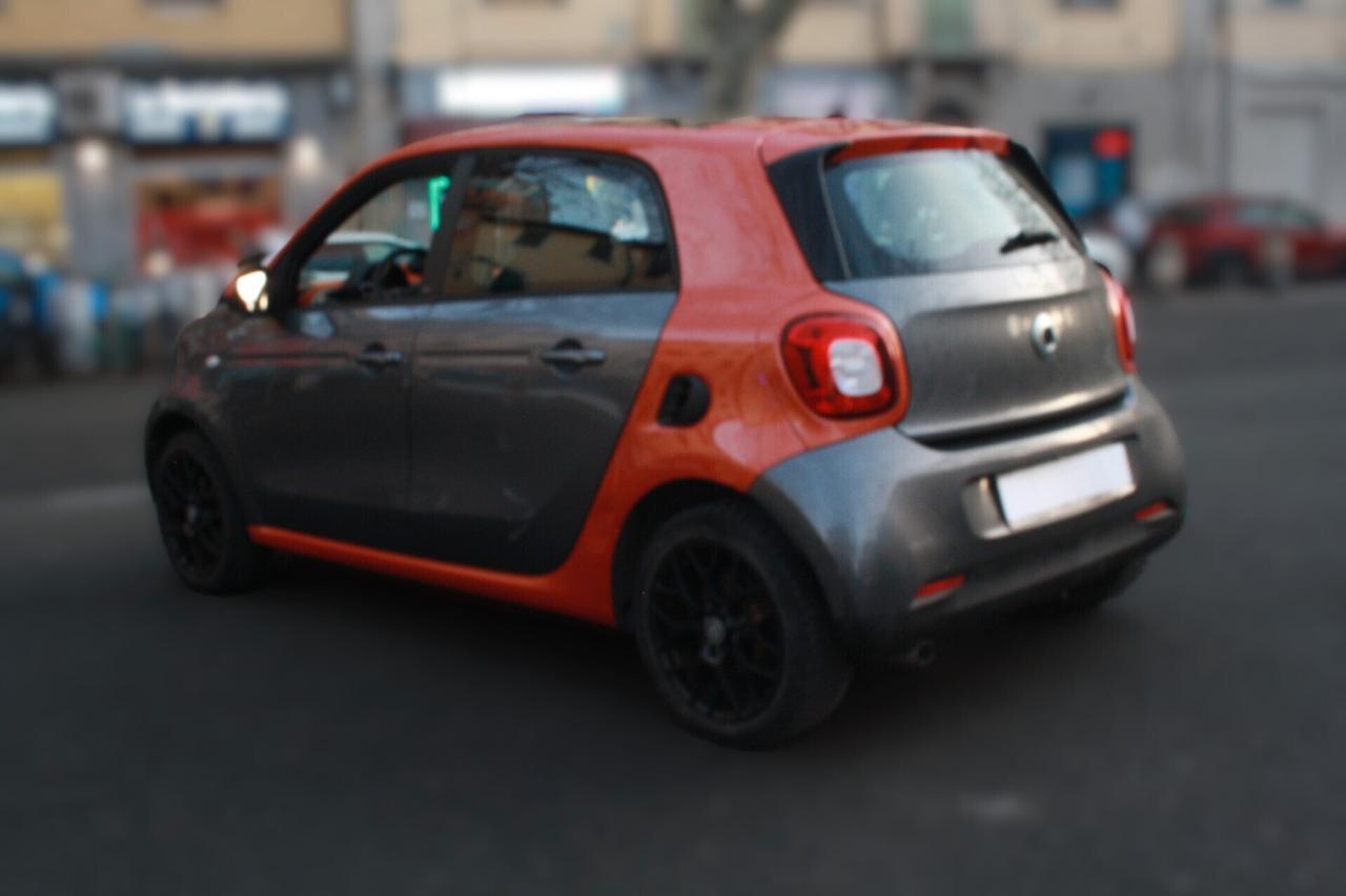 Smart fourFour Urban Sport Edition del 2014