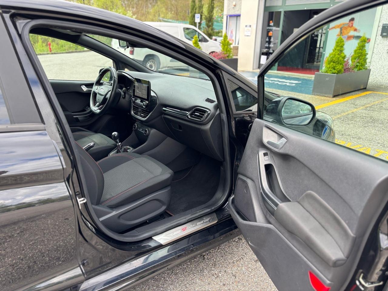 Ford Fiesta 1.0 Ecoboost 100 CV 5 porte ST-Line