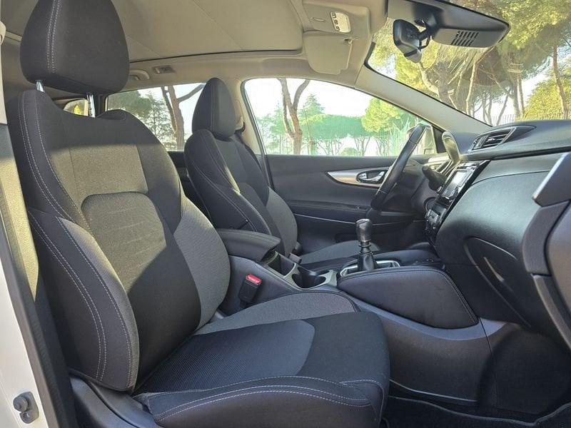 Nissan Qashqai Qashqai 1.6 dCi 4WD Tekna