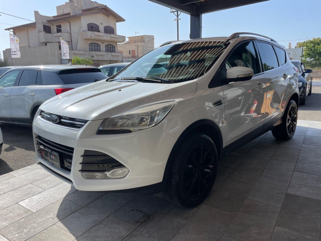 Ford Kuga 2.0 TDCI 150 CV S&S 4WD Titanium