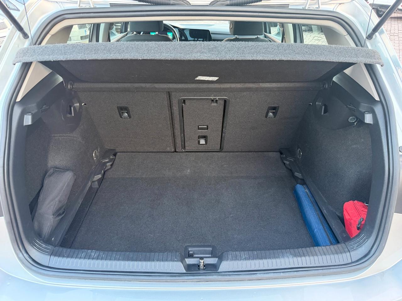 Volkswagen Golf 2.0 TDI 115 CV SCR Life