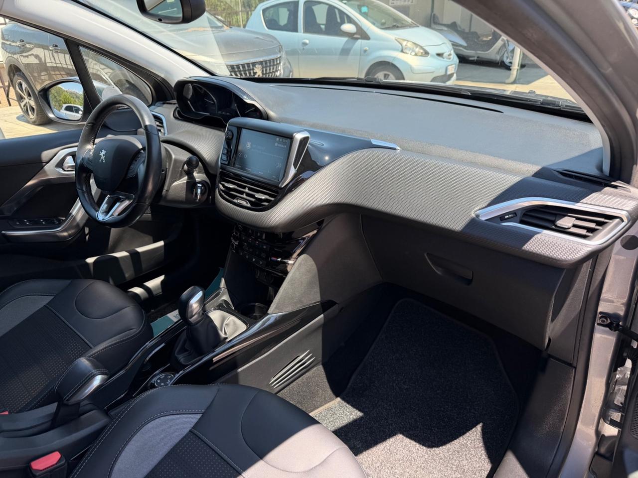 Peugeot 2008 BlueHDi 100 S&S Black Matt/48.000KM