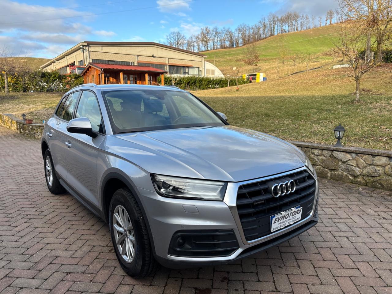 Audi Q5 40 TDI quattro S tronic Business