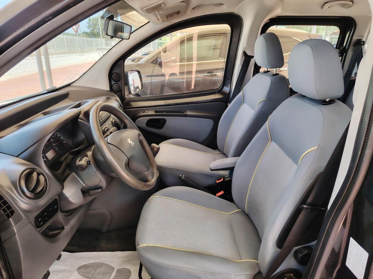 Peugeot Bipper Tepee 1.4 HDi 70CV Outdoor