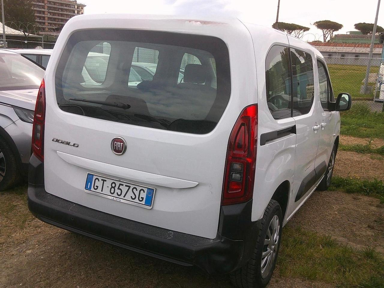 FIAT DOBLO' 1.5 AUTOCARRO 5 POSTI