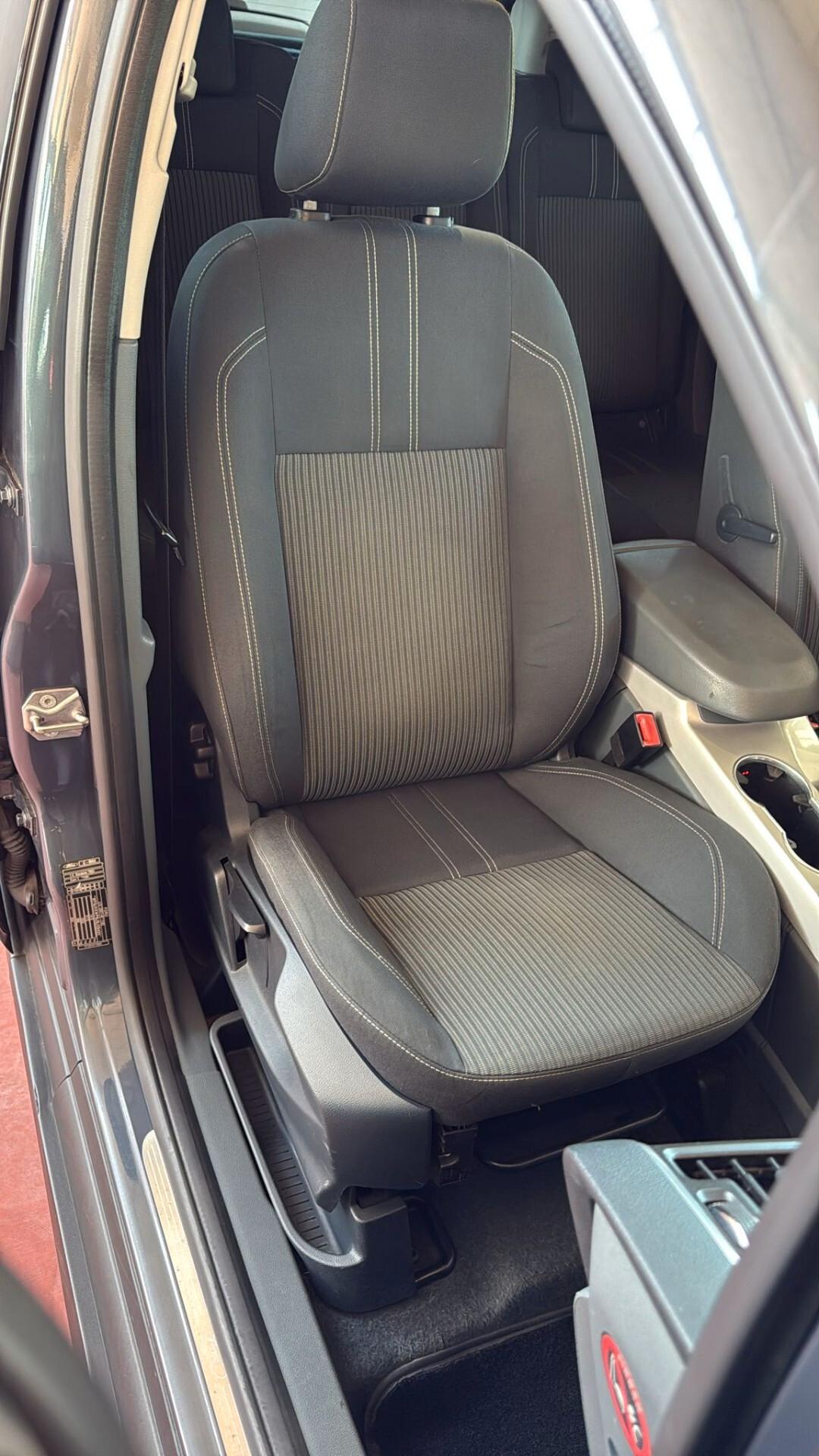 Ford C-Max 1.6 TDCi 115CV Titanium