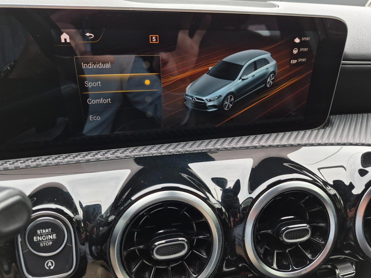 Mercedes-Benz A 180 CDI 7G-TRONIC PELLE NAVI APPLE CARPLAY / ANDROID AUTO RETROCAMERA CRUISE CONTROL