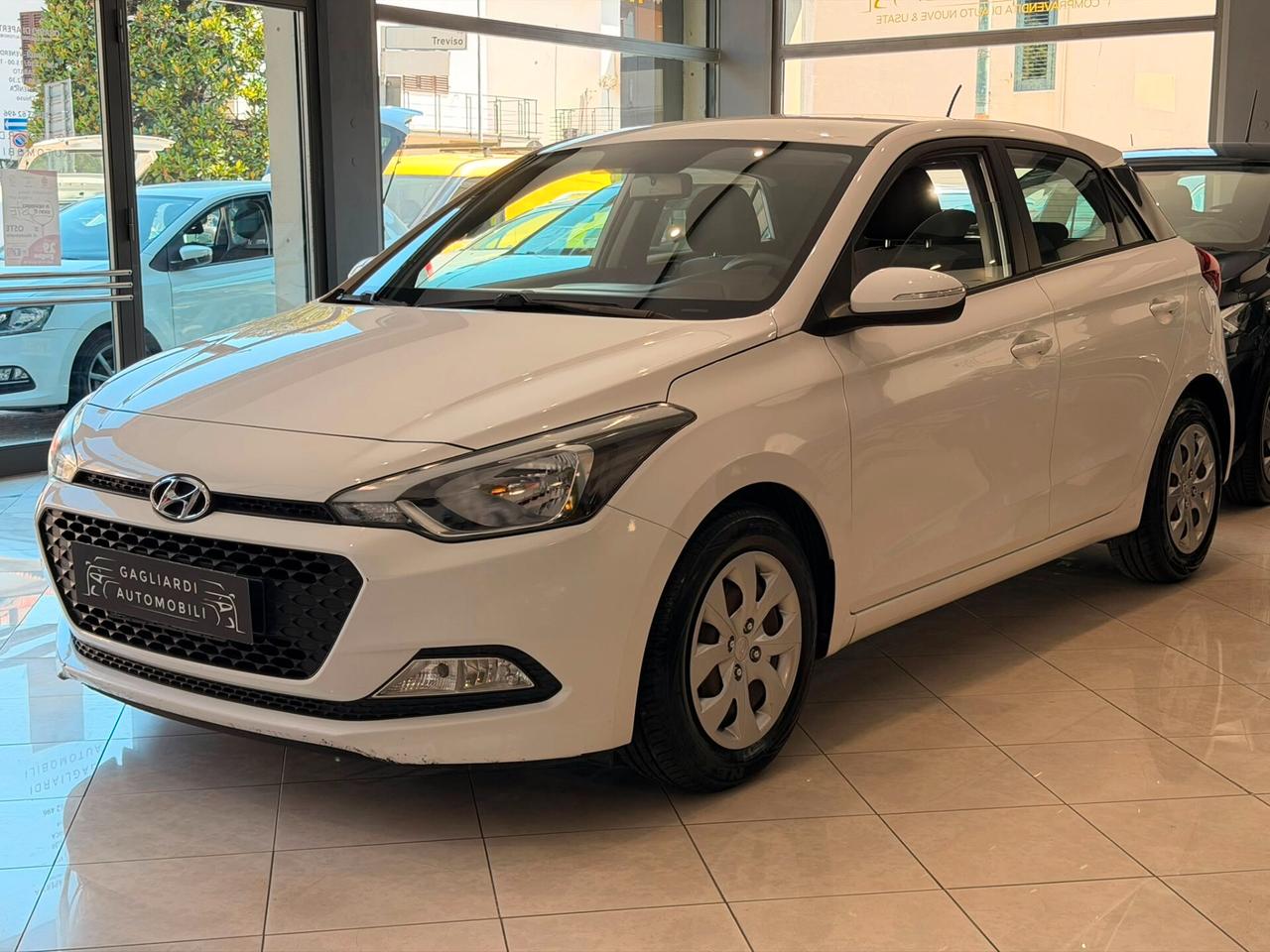 Hyundai i20 1.2 5 porte Classic