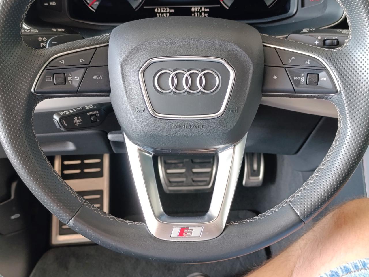 Audi Q8 55 3.0 tfsi mhev Sport quattro tiptronic