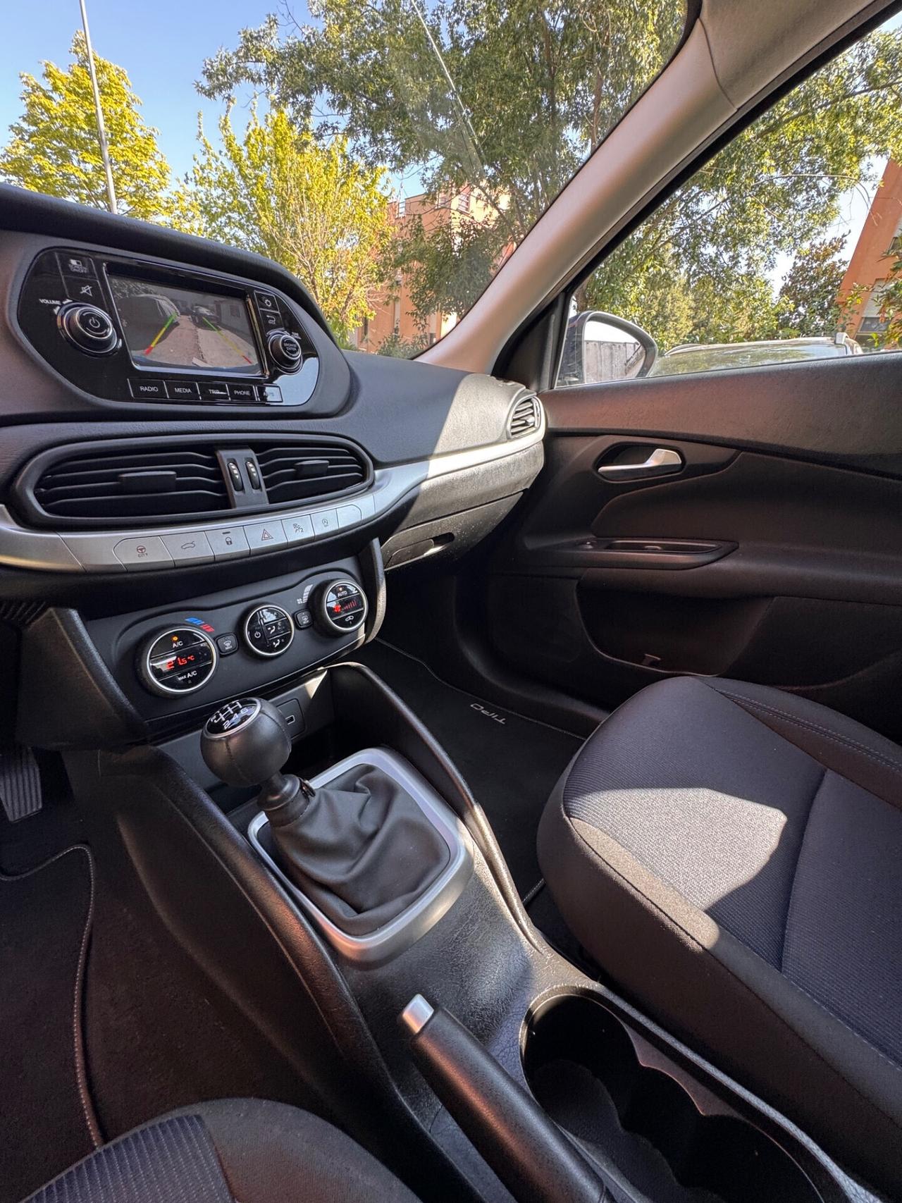 Fiat Tipo 1.6 Mjt 4 porte easy
