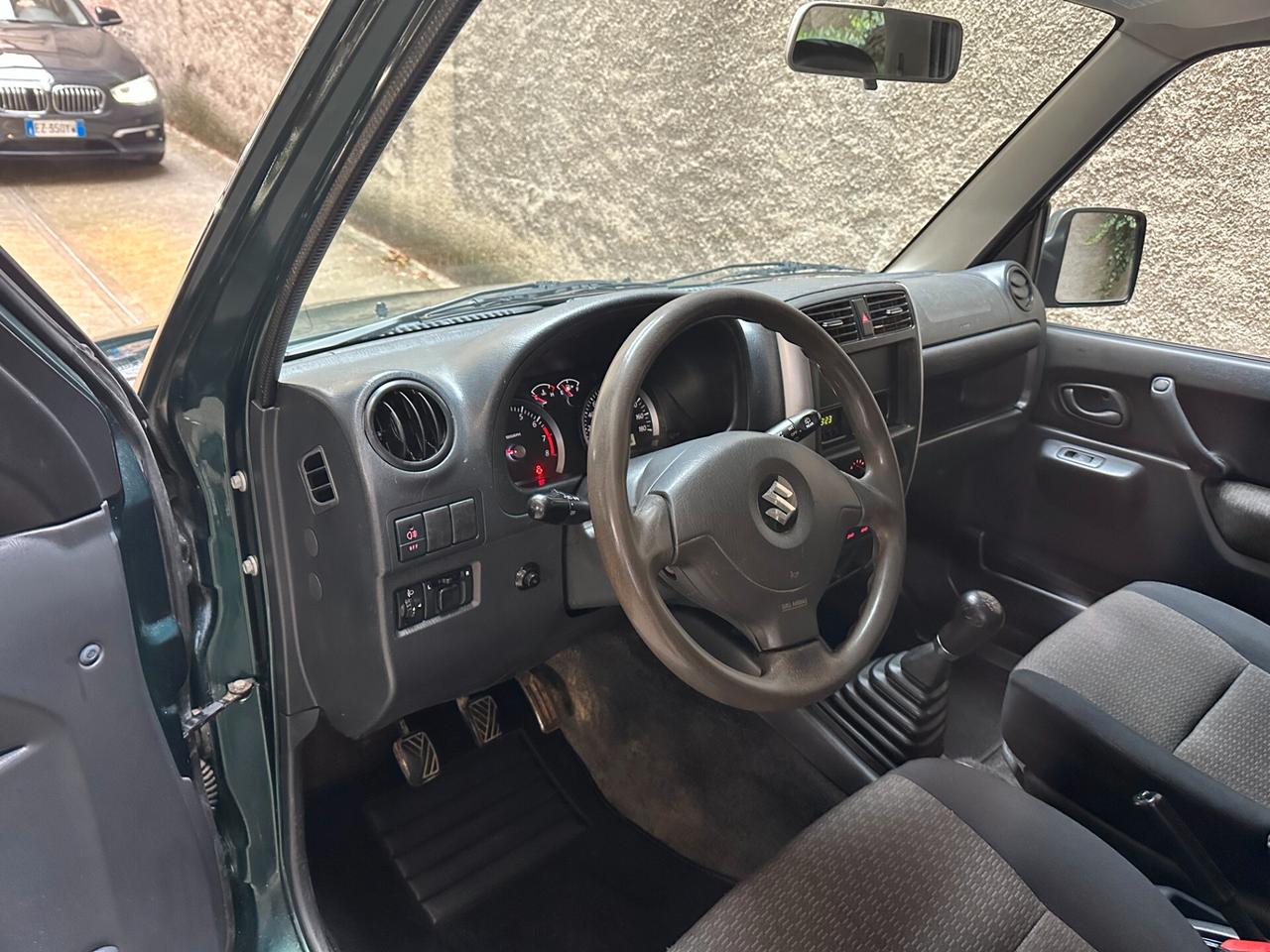 Suzuki Jimny 1.3i 16V cat 4WD JLX Più