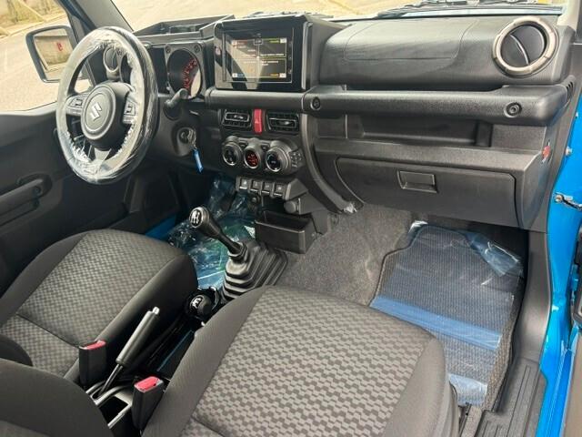 Suzuki Jimny 1.5 5MT Top