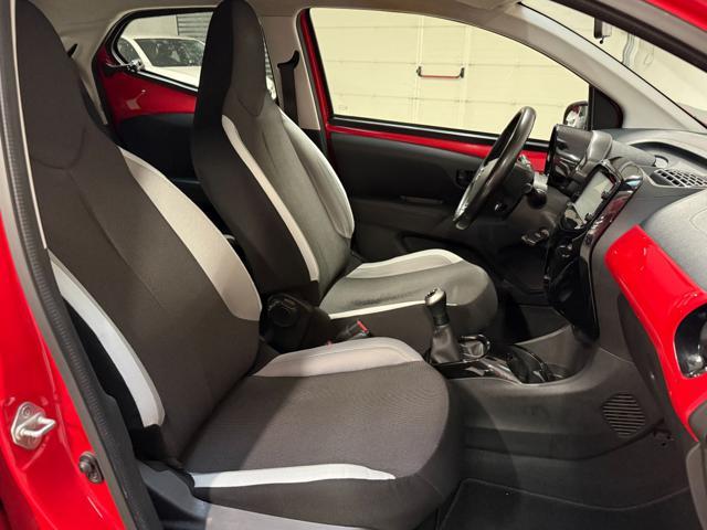 TOYOTA Aygo 1.0 VVT-i 69 CV 5 porte x-cite