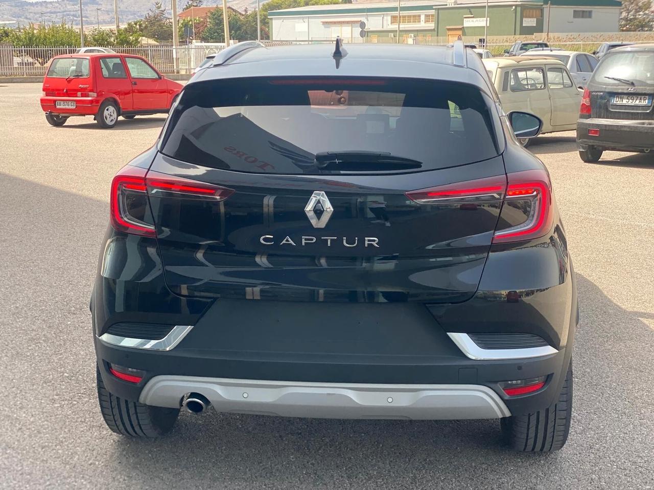 Renault Captur Blue dCi 8V 115 CV EDC Intens