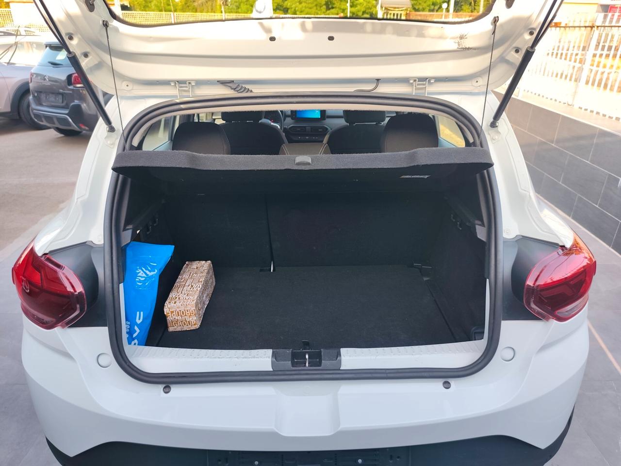 Dacia Sandero Stepway 1.0 TCe BENZINA E GPL DI SERIE