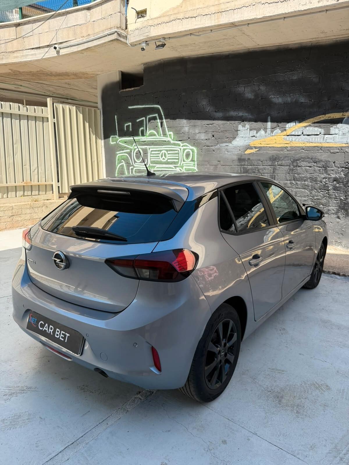 Opel Corsa 1.2 Blitz Edition