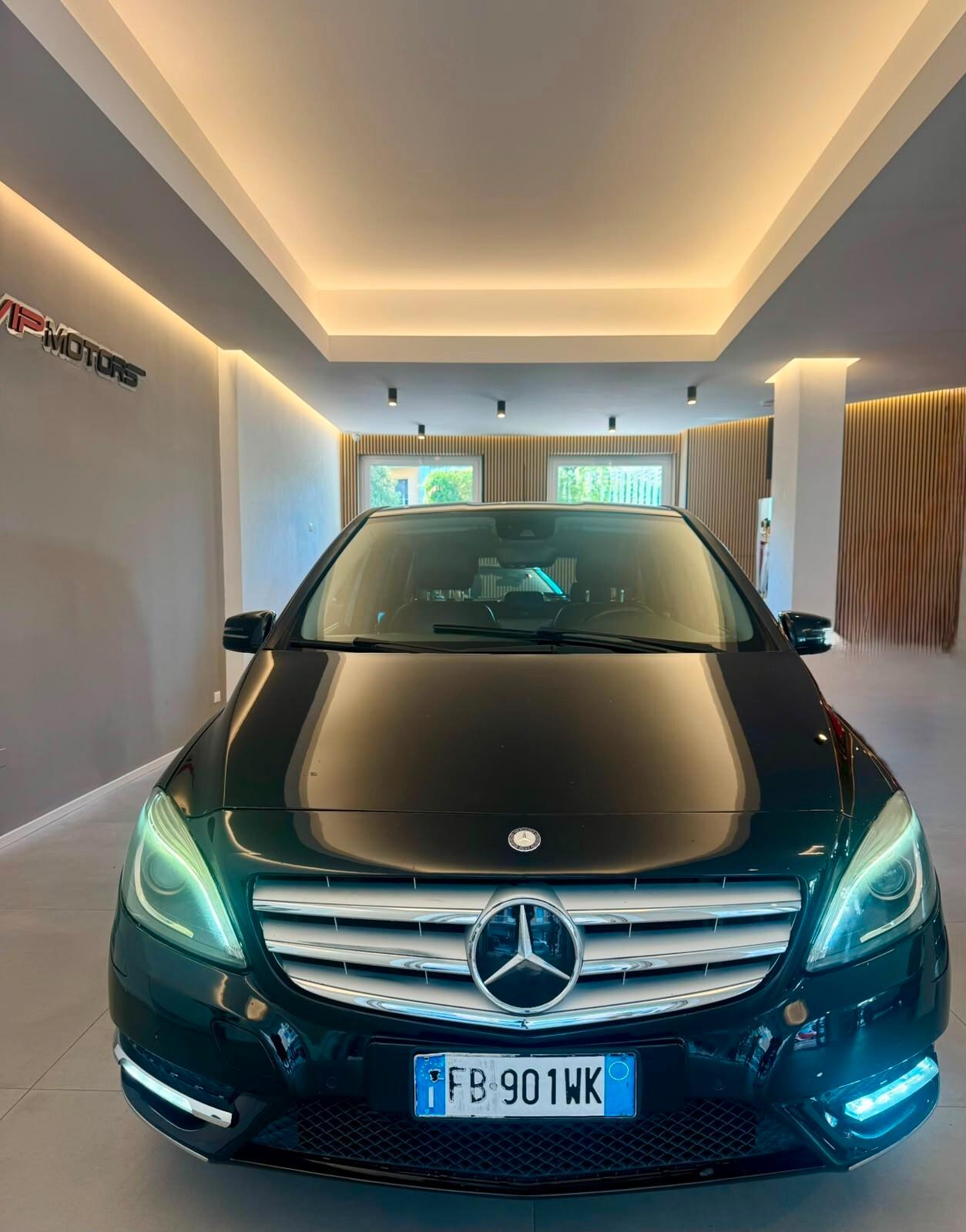 MERCEDES CLASSE B180 PREMIUM 80KW AUTOMATICA