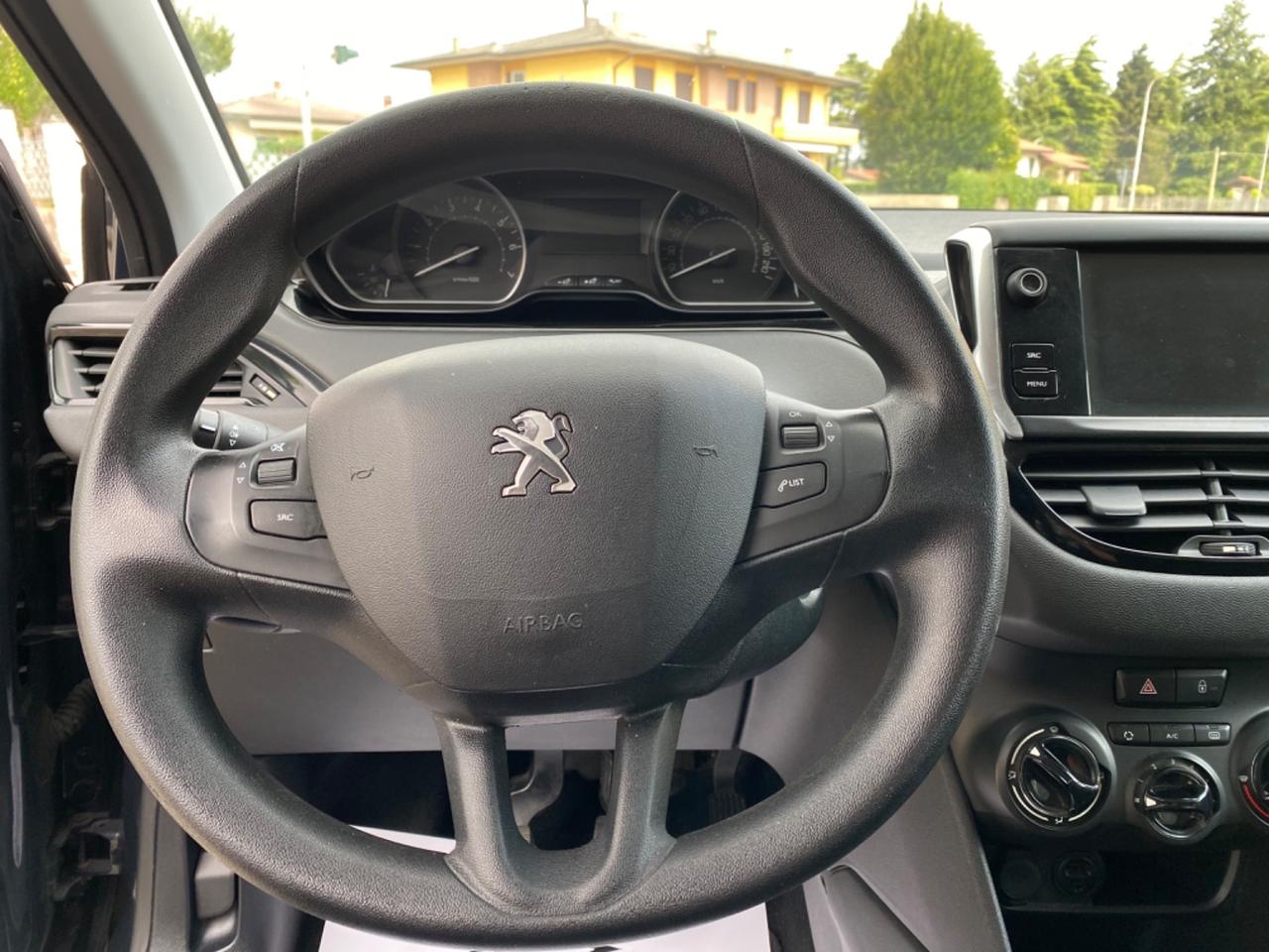 Peugeot 208 PureTech Ok Neopatentati