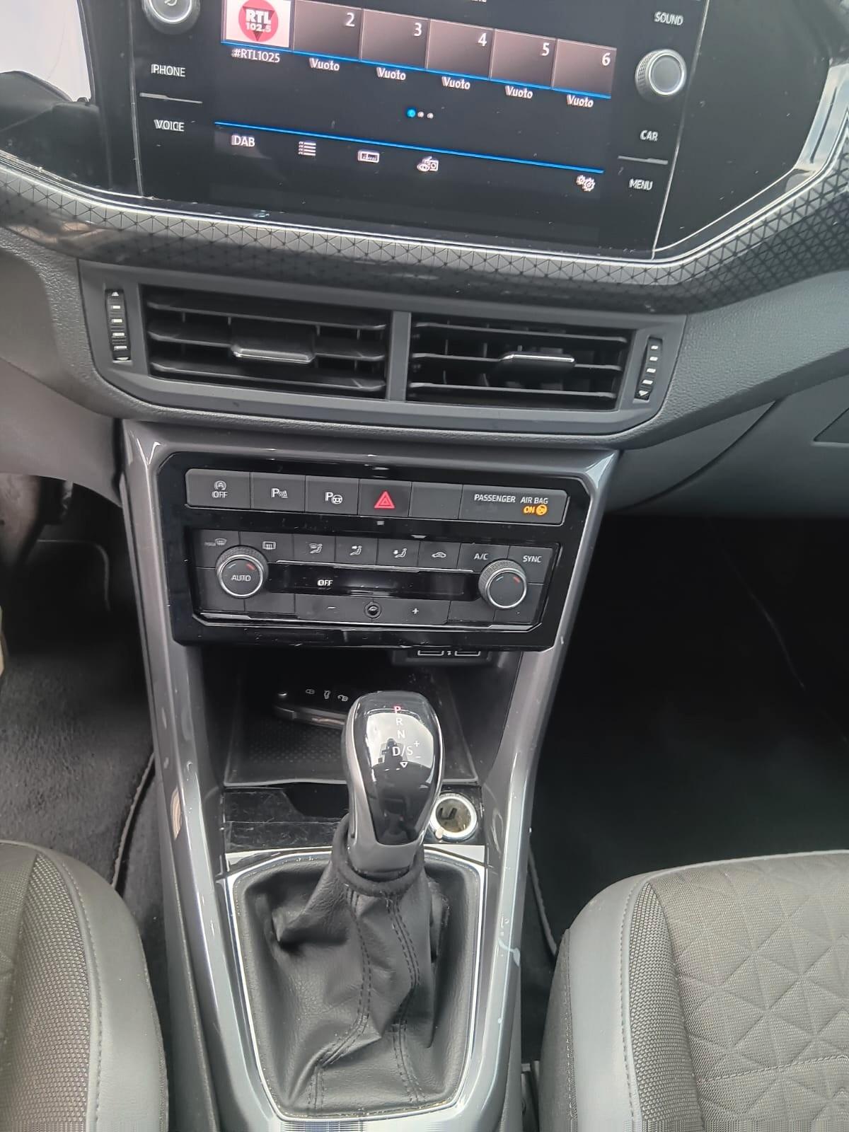 Volkswagen T-Cross 1.0 TSI 115 CV DSG R-line
