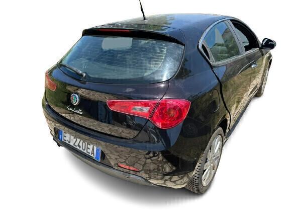 Alfa Romeo Giulietta 1.4 Turbo MultiAir Exclusive 2011