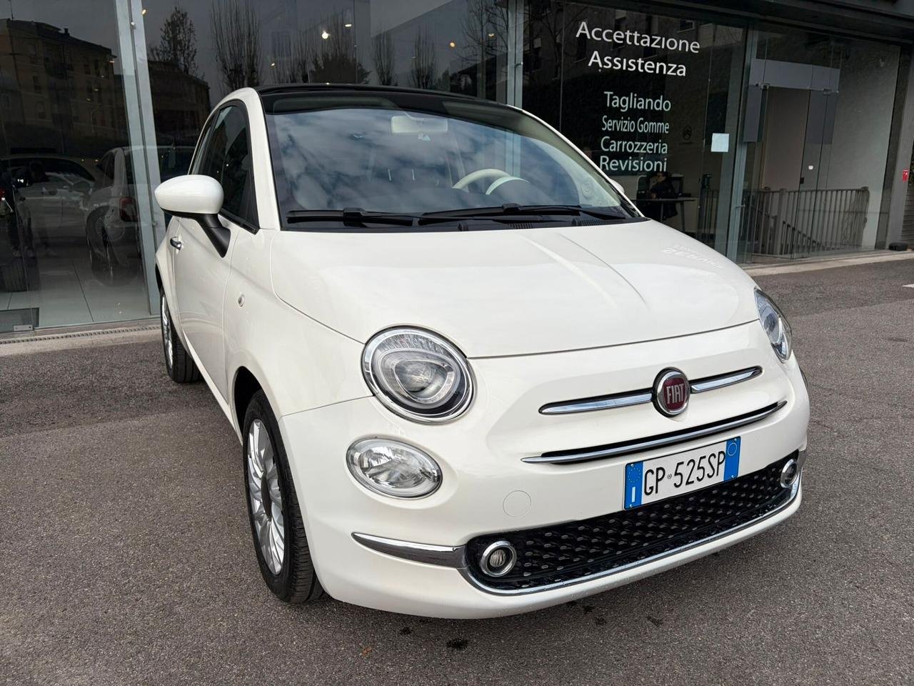Fiat 500 1.0 Hybrid Dolcevita