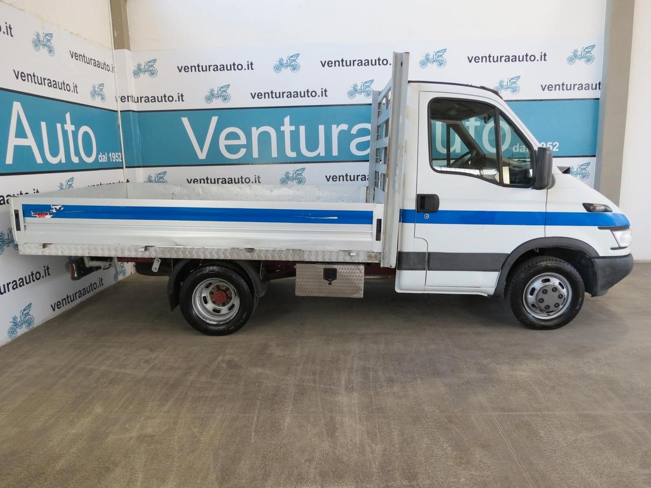 Iveco Daily 3.0 16V 136 CV 35.8 CASSONE FISSO