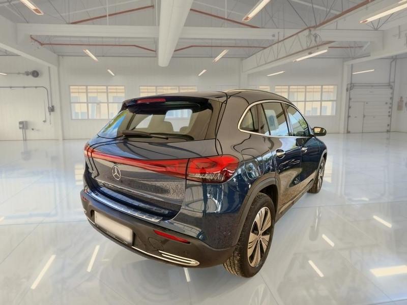 MERCEDES-BENZ EQA 250 SPORT PLUS