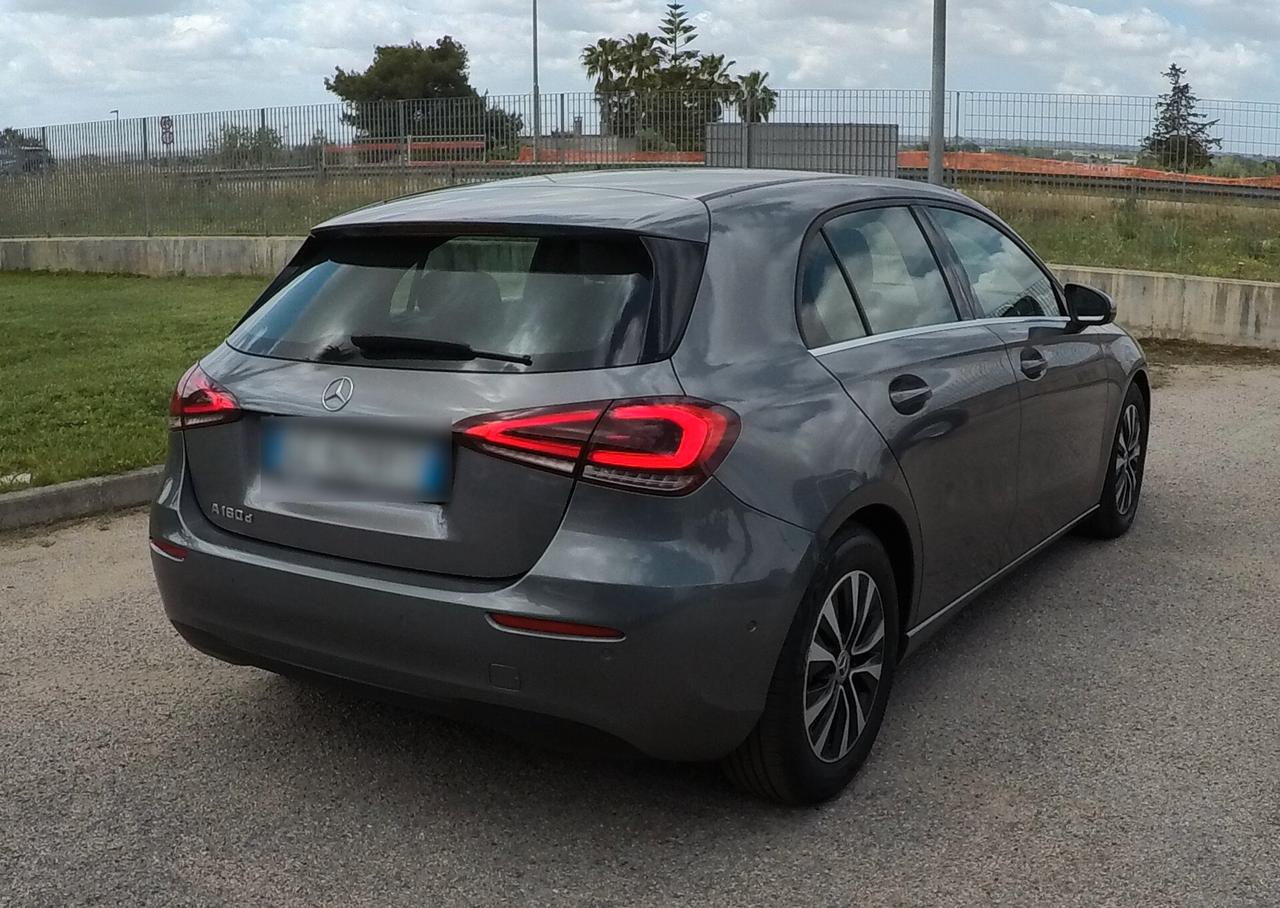 Mercedes-benz A 180 d Automatic Business Extra