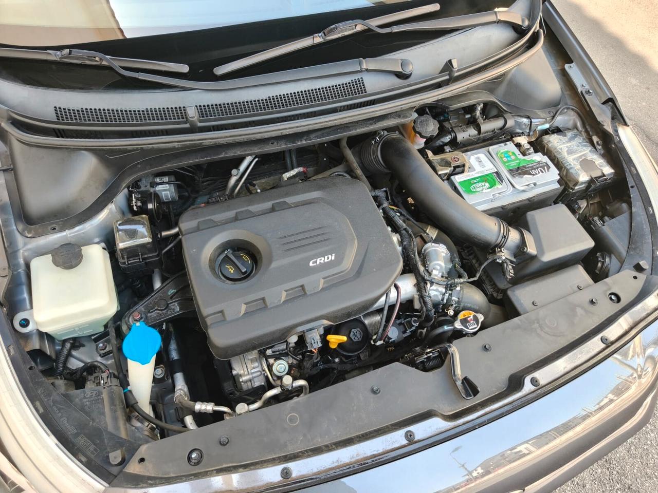 HYUNDAI I20 1.1 CRDI Comfort - 2016