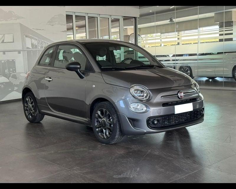 FIAT 500 (2015--->) 1.0 Hybrid Connect