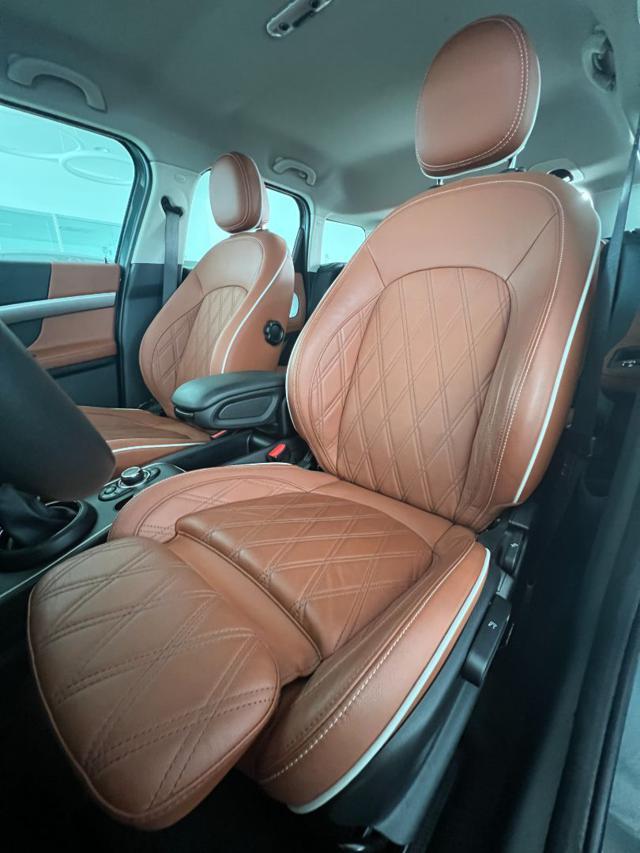 MINI Countryman 1.5 Cooper SE 'ALL4' Countryman ALL4 Iva Esposta