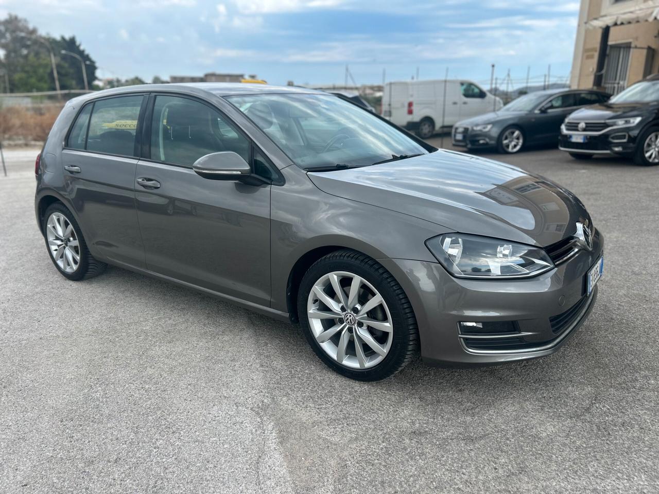 Volkswagen Golf 1.6 TDI 5p. Highline BlueMotion Technology