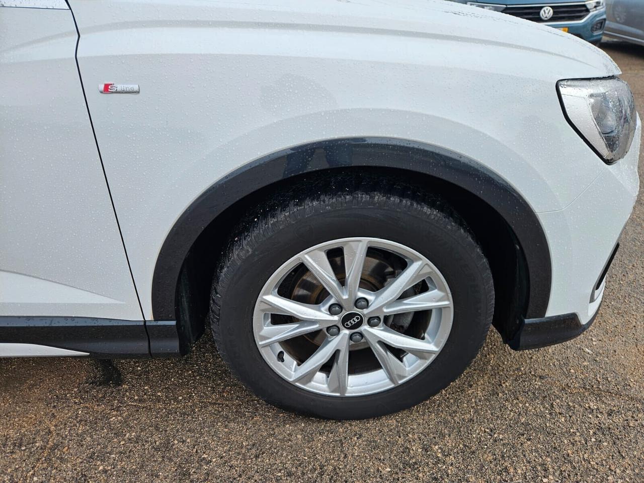 Audi Q3 35 TDI Sportback s line edition