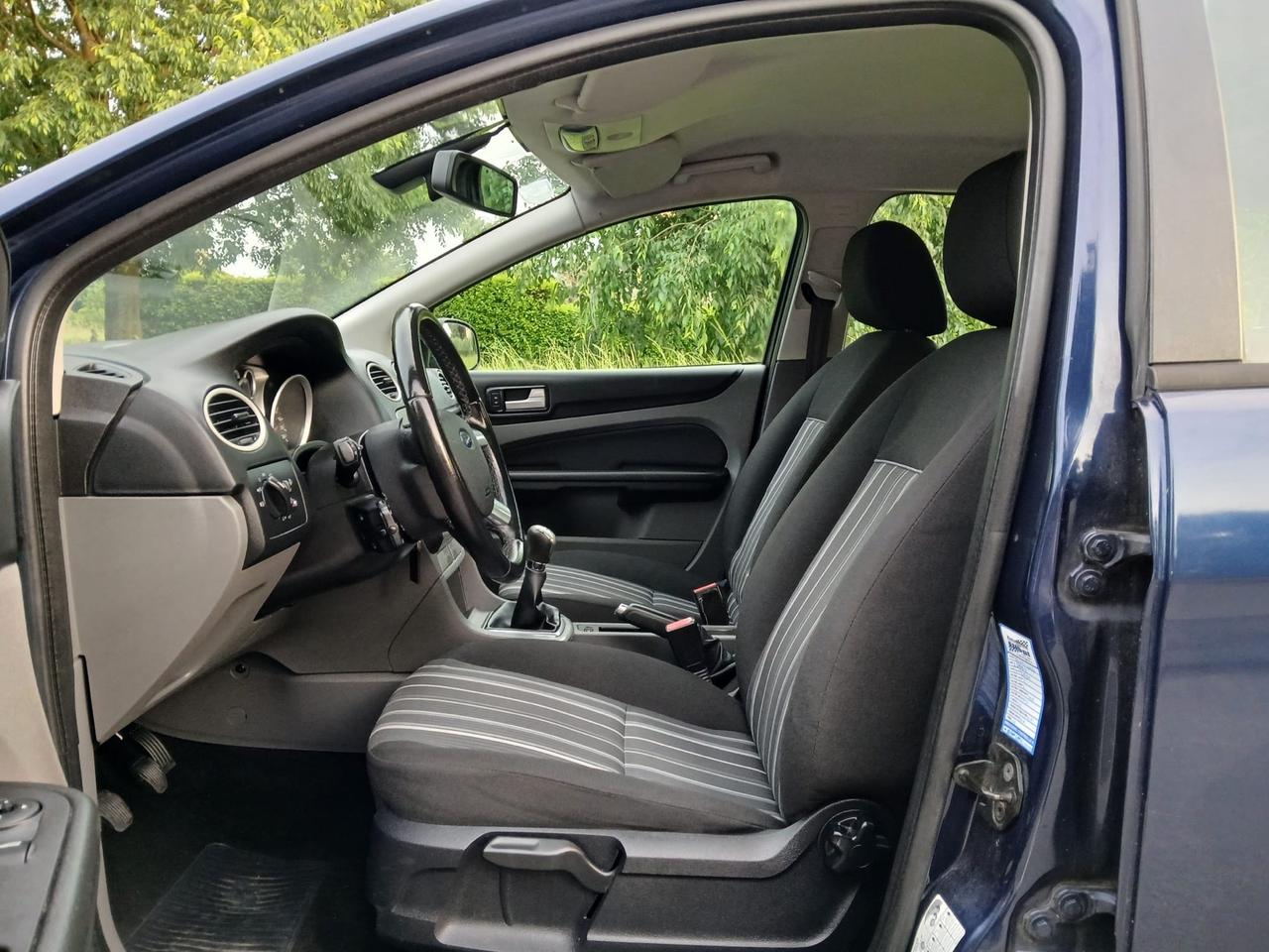 Ford Focus 1.6 (100CV) SW Ikon