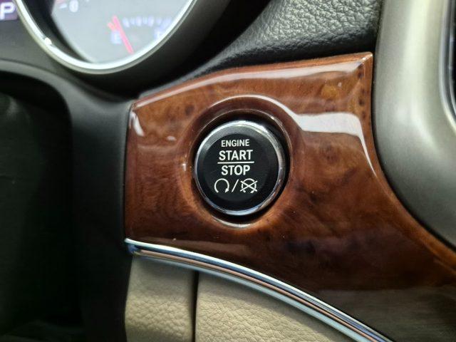 JEEP Grand Cherokee 3.0 CRD 241 CV Limited - Cam - Keyless - Gancio