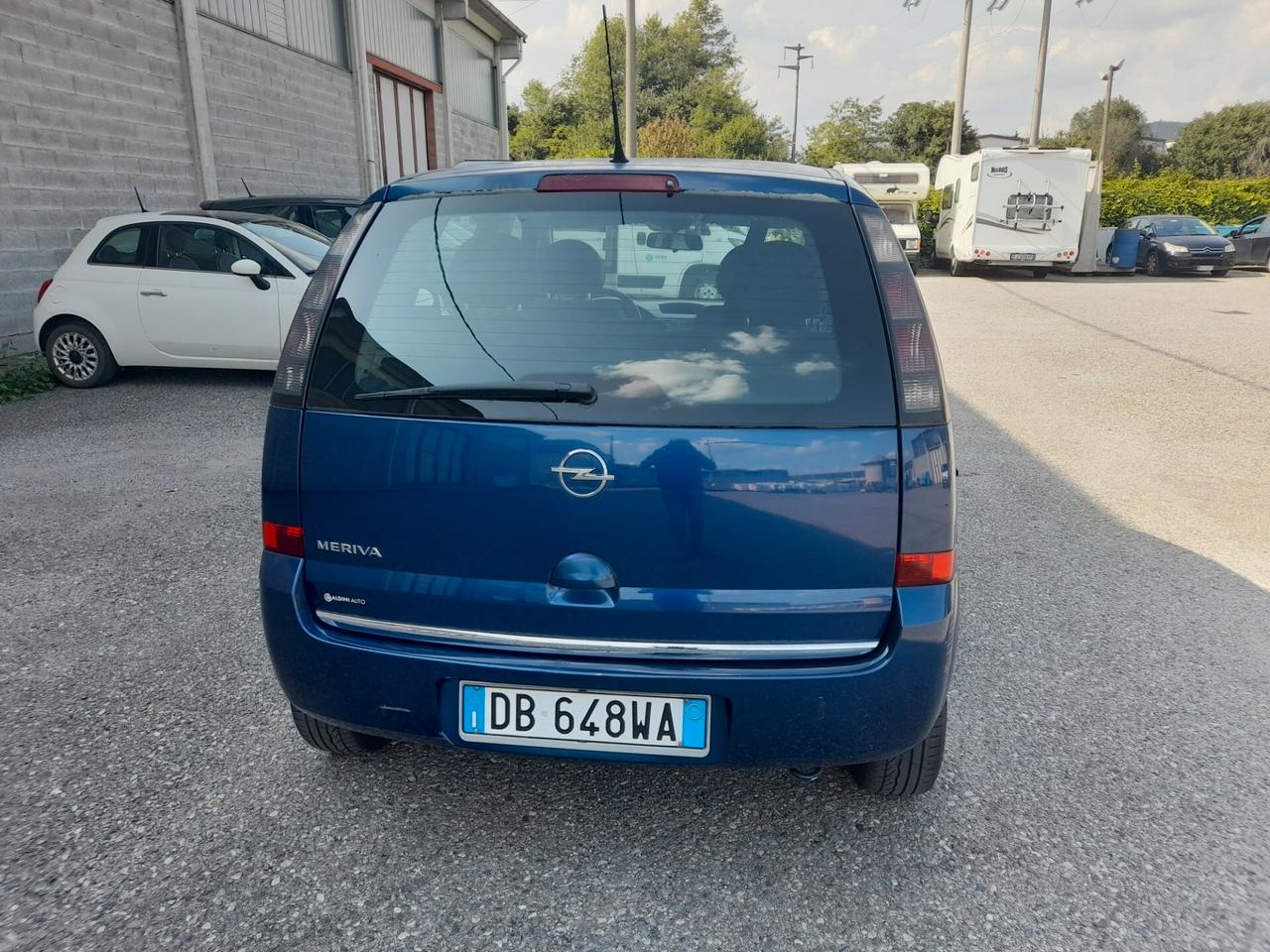 Opel Meriva 1.8 16V Cosmo