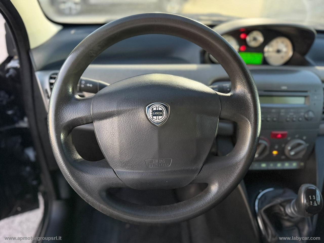 LANCIA Ypsilon 1.2 Argento