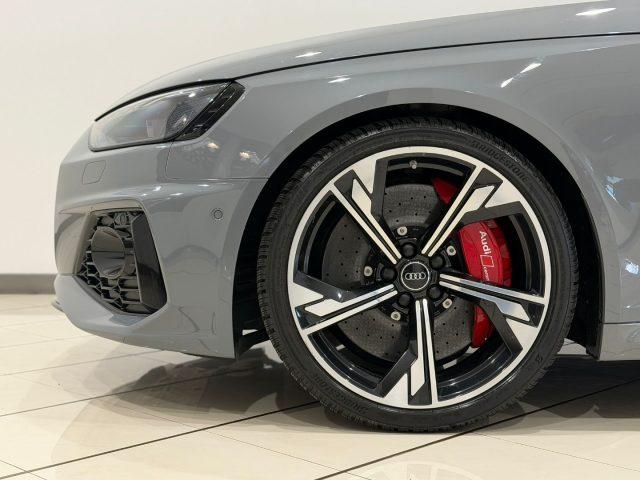 AUDI RS4 TFSI Avant Full Optionals