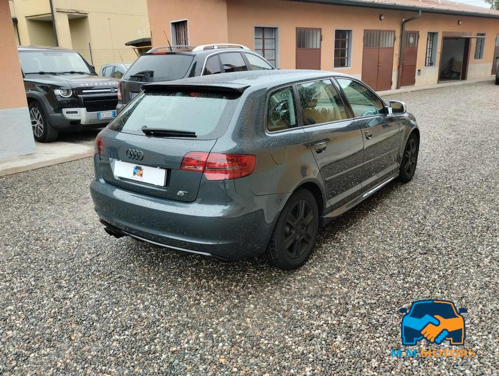 Audi A3 Sportback 1.6 tdi Attraction