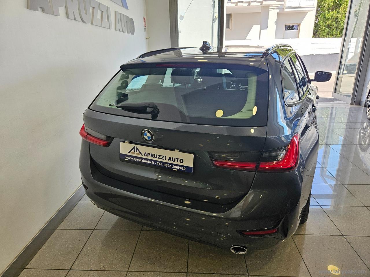 BMW 320d xDrive Touring Sport