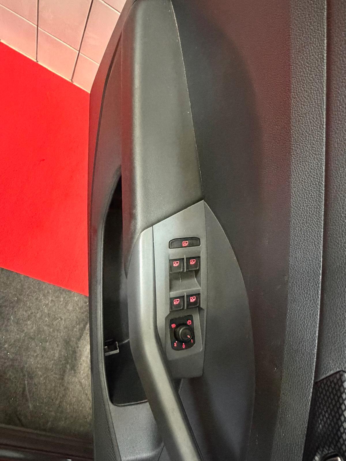 Volkswagen T-Cross 1.0 TSI Urban BMT